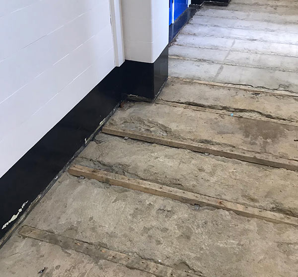 Asbestos removal from school corridor